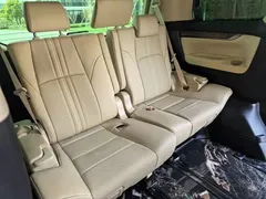 2021 Toyota Alphard Hybrid 2.5L Premium, белый — фото 41