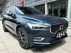 2021 Volvo XC60 4WD Luxury, синий — фото 3
