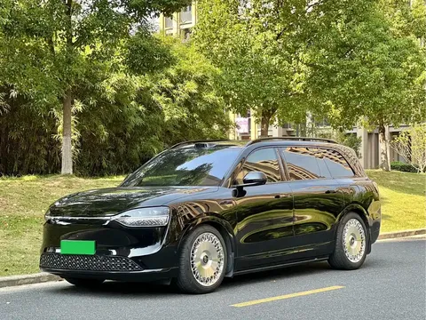 2024 Aito M9 EREV Ultra 52kWh 6-seat