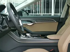 2021 Audi A8L 50 TFSI quattro Comfort, чёрный — фото 15