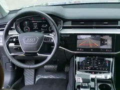 2021 Audi A8L 50 TFSI quattro Comfort, чёрный — фото 18