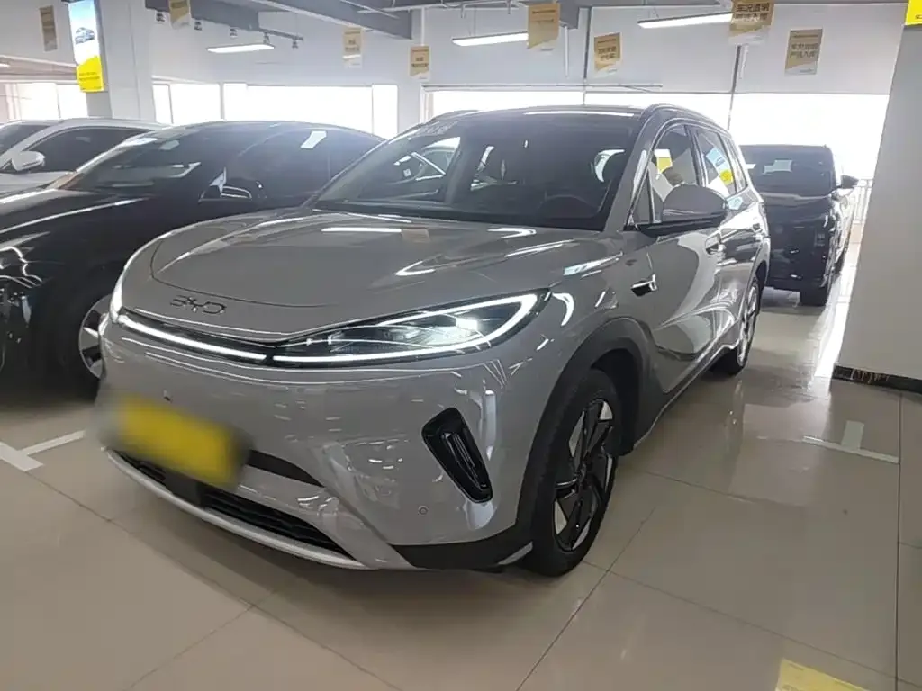 2025 BYD Sea Lion 05 EV 520KM Flagship