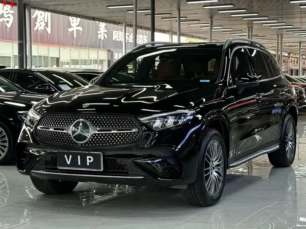 2024 Mercedes-Benz GLC 300 L 4MATIC Dynamic 5-seat