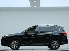 2022 Subaru Forester 2.0i AWD Luxury, чёрный — фото 17