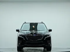 2022 Subaru Forester 2.0i AWD Luxury, чёрный — фото 18