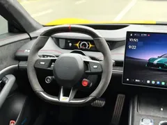 2025 Xiaomi SU7 Ultra Ultra, зелёный — фото 6