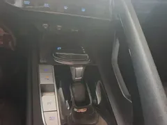 2021 Hyundai Elantra 1.5L CVT LUX Premium, белый — фото 14