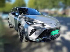 2022 Toyota Venza 2.0L CVT 4WD Ultimate — фото 3