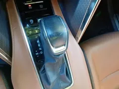 2022 Toyota Venza 2.0L CVT 4WD Ultimate — фото 15