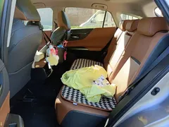 2022 Toyota Venza 2.0L CVT 4WD Ultimate — фото 18