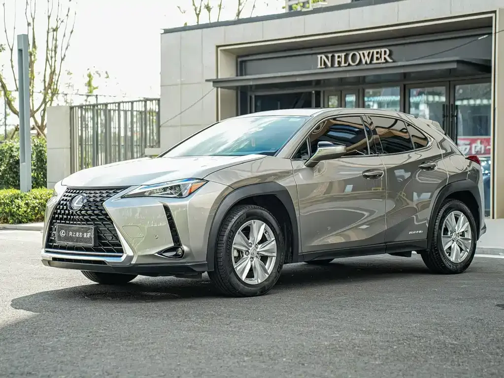 2022 Lexus UX 260h Hybrid