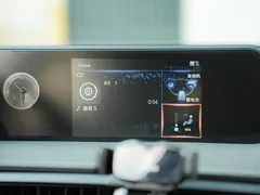 2022 Lexus UX 260h Hybrid — фото 17