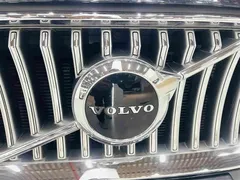 2021 Volvo XC90 B5 Luxury 5-seat, чёрный — фото 24