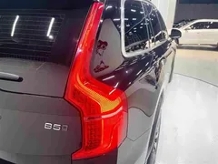 2021 Volvo XC90 B5 Luxury 5-seat, чёрный — фото 25