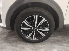 2021 Kia Yipao 1.4L CVT, белый — фото 23