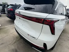 2023 Changan CS75 PLUS 3rd Gen 1.5T AT Luxury, белый — фото 16