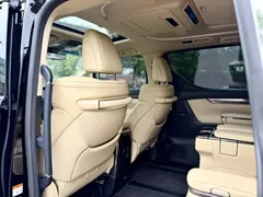 2023 Toyota Vellfire Hybrid 2.5L HV Ultimate, чёрный — фото 13