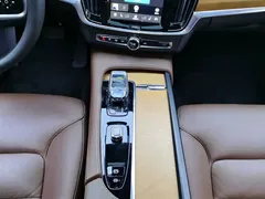 2022 Volvo S90, чёрный — фото 16