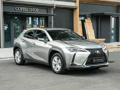 2020 Lexus UX 200 Special Edition — фото 3