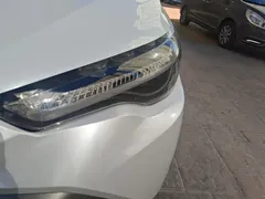 2022 Toyota Frontlander 2.0L CVT Luxury Plus, белый — фото 5
