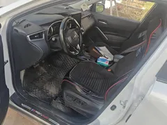 2022 Toyota Frontlander 2.0L CVT Luxury Plus, белый — фото 9