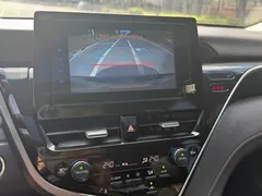 2021 Toyota Camry Hybrid 2.5HGVP Leading, чёрный — фото 16