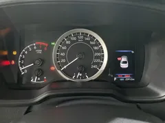 2022 Toyota Levin 185T CVT Luxury, белый — фото 11