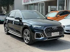 2022 Audi Q5L 45T Luxury Dynamic, чёрный — фото 1