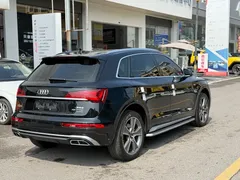 2022 Audi Q5L 45T Luxury Dynamic, чёрный — фото 3