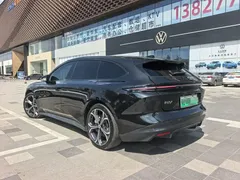 2024 Nio ET5T 75kWh Touring, чёрный — фото 3