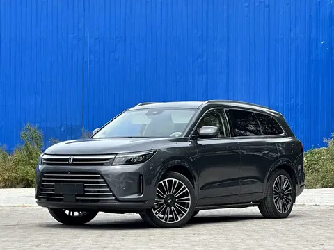 2024 Aito M7 1.5T 4WD Plus 5-seat
