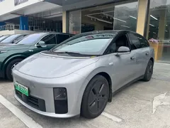 2025 Li Auto i6 2WD Standard — фото 1