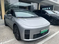 2025 Li Auto i6 2WD Standard — фото 3