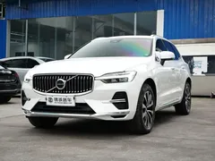2023 Volvo XC60 4WD Luxury, белый — фото 1
