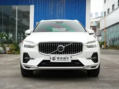2023 Volvo XC60 4WD Luxury, белый — фото 2