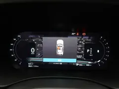 2023 Volvo XC60 4WD Luxury, белый — фото 18