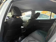 2023 Toyota Camry 2.0G Luxury, белый — фото 6