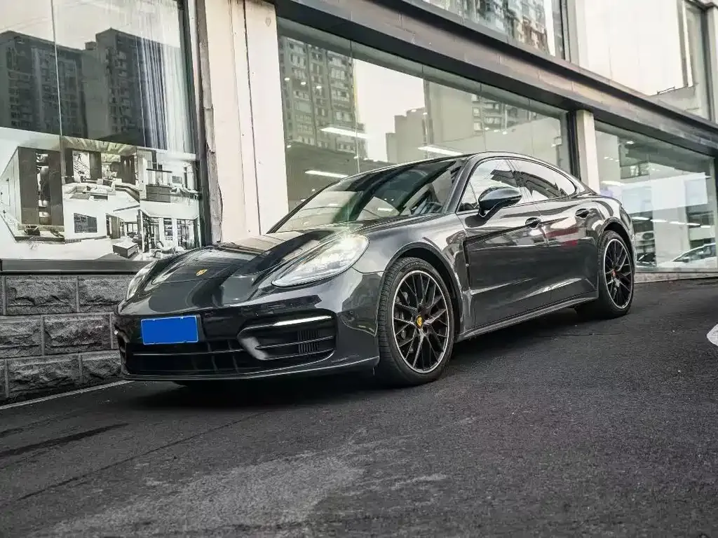 2022 Porsche Panamera 2.9T
