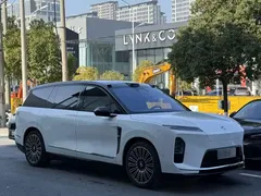 2026 Nio ES8 6-seat Executive Luxury, белый — фото 3