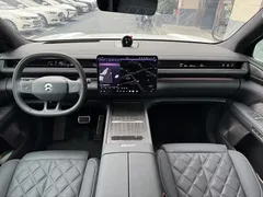 2026 Nio ES8 6-seat Executive Luxury, белый — фото 11