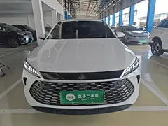 2025 BYD Qin PLUS DM-i PHEV Smart Driving 128km Advance, белый — фото 3