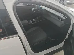 2025 BYD Qin PLUS DM-i PHEV Smart Driving 128km Advance, белый — фото 25