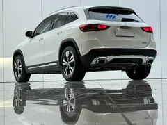2022 Mercedes-Benz GLA 200, белый — фото 14