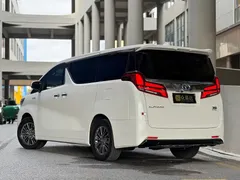 2021 Toyota Alphard Hybrid 2.5L Luxury, белый — фото 5