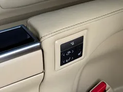 2021 Toyota Alphard Hybrid 2.5L Luxury, белый — фото 15