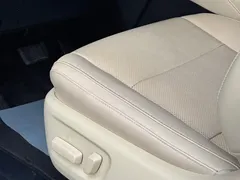 2021 Toyota Alphard Hybrid 2.5L Luxury, белый — фото 16