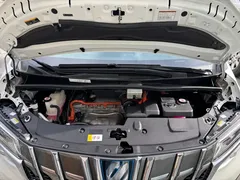 2021 Toyota Alphard Hybrid 2.5L Luxury, белый — фото 26