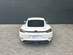2022 Porsche 718 Cayman 2.0T, белый — фото 9