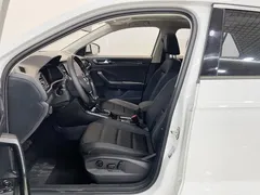 2022 Volkswagen T-Roc 280TSI DSG 2WD Comfort Plus, белый — фото 16