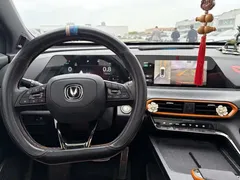 2022 Changan UNI-T 1.5T Premium — фото 10
